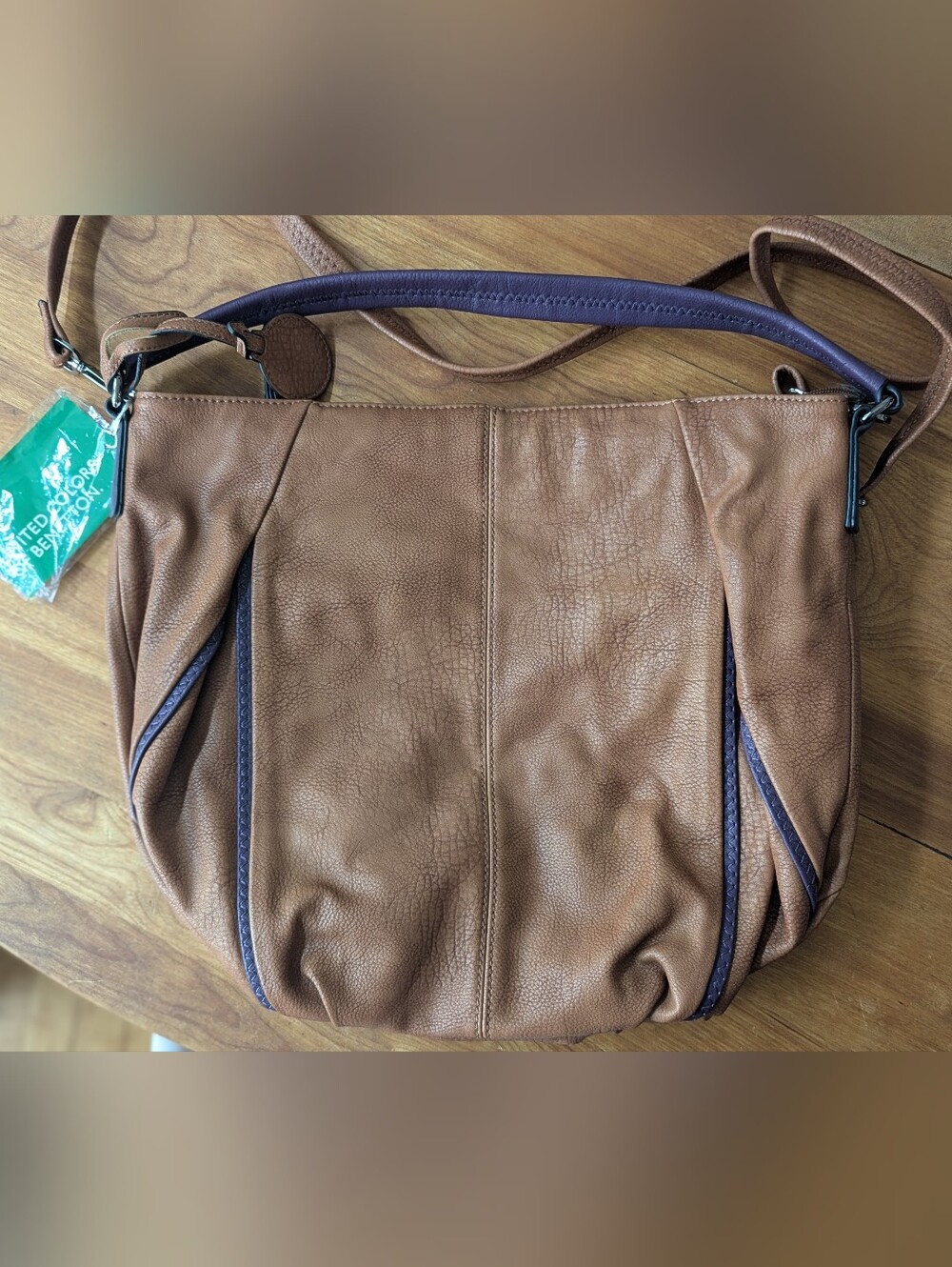 Leather Hobo Shoulder Bag - Tan